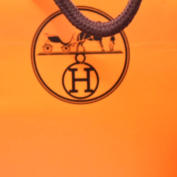 New Hermes Clic H Black Enamel Silver Bracelet, Box, Shop Bag, Pouch, Cert. Card - Picture 5 of 5